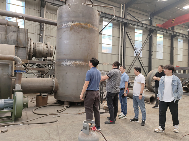 鋰電池裂解爐實地考察,客戶大讚環保